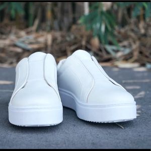 Helen White Sneakers Size 6.5